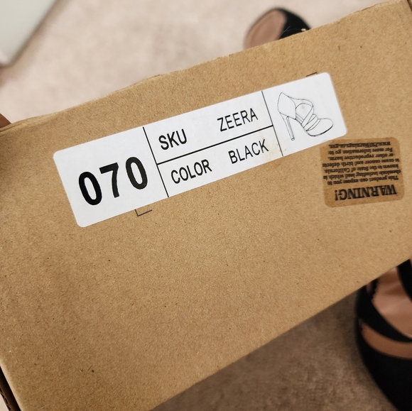 BNIB black stilettos - Picture 6 of 6